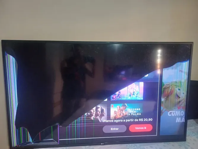 TV LG 65 P TELA QUEBRADA 400$