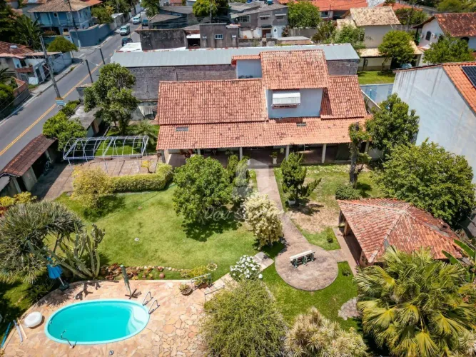 Casa com 3 dormitórios à venda, 218 m² - Maravista - Niterói/RJ