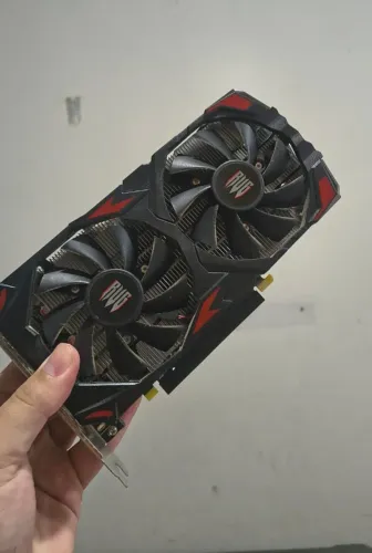 Placa de Vídeo RX 580 8GB RUG (Versão 2048SP) - Perfeita para Jogos R$ 500