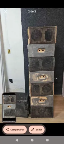 Caixas de som vazias 