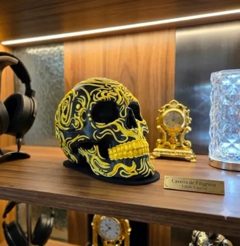 gta escultura caveira filigrana barroca preto e dourado arte decorativa luxe premium