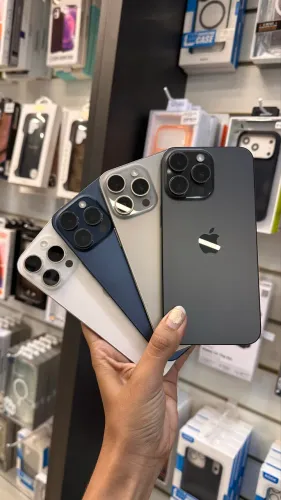iPhone 15 Pro Max - 512GB