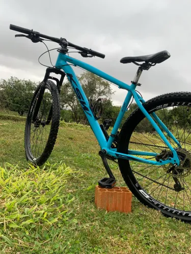 Bicicleta aro 29 