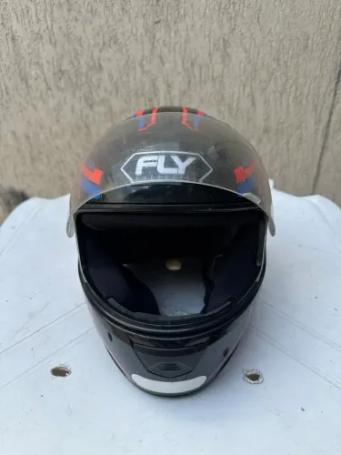 Capacete Fly TAM: 60