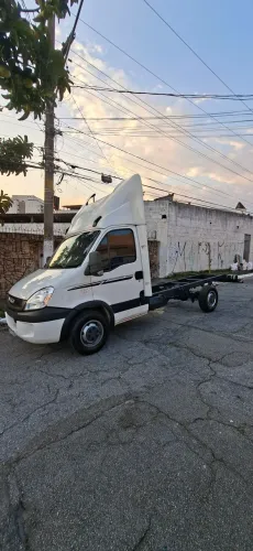 Iveco Daily Chassi 35s14 3.0 16V Diesel Mec. (e5) 2014