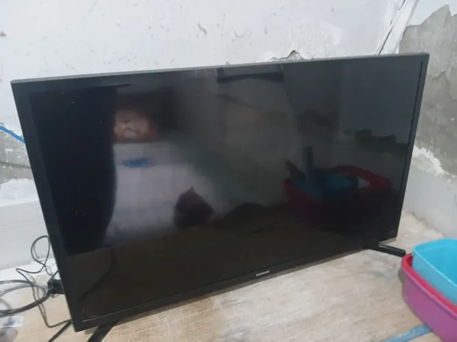 TV SAMSUNG 32" SMART