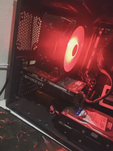 Placa de Vídeo Gigabyte GeForce GTX 1650 OC