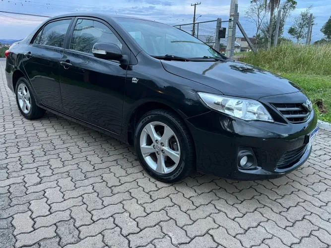 Toyota Corolla XEI 2.0 Flex 16V Aut. 2013