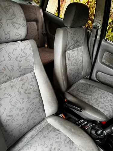 Volkswagen Gol Geração III Plus 1.0 MI 16V Gasolina Mec. 2P 2001