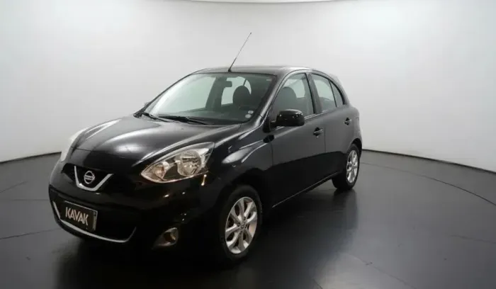Nissan March SV 1.0 12V Flex 5P 2015