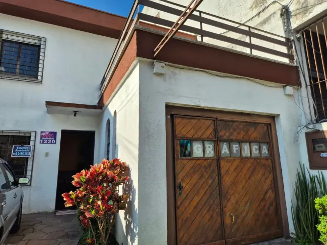 Casa com amplo pátio