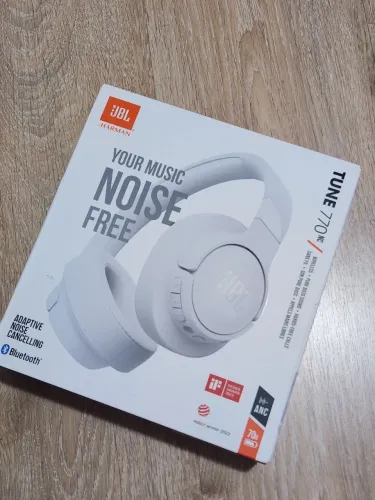 Fone JBL 770 NC