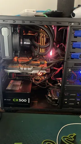  PC GAMER - i7 8700k
