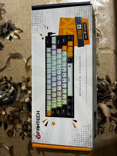 Teclado Mecânico FANTECH ATOM 63 
