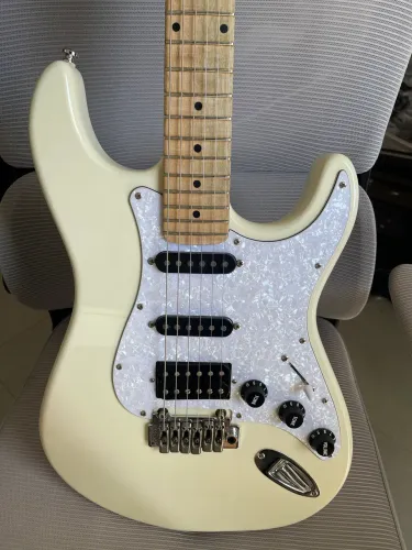 Guitarra strato