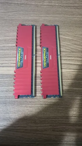 Memória ram 2 pentes de 4g ram ddr4