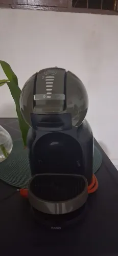 Cafeteira Nescafé Dolce gusto mini me preta 110v