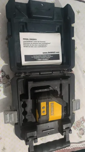 Nível a laser