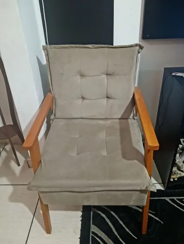 Poltrona como nova