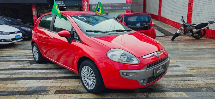 Fiat Punto Essence 1.6 Flex 16V 5P 2015