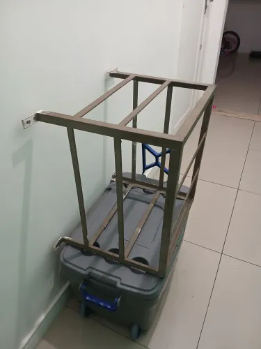 Grade de proteção para ar condicionado