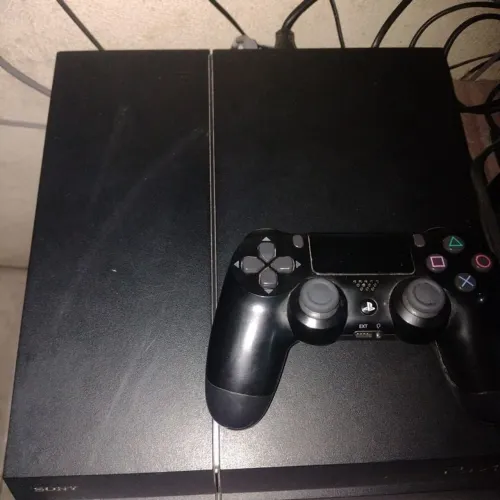 PlayStation 4 Fat + Controle