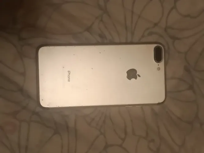Vendo iPhone 7 plus para retirada de peças 
