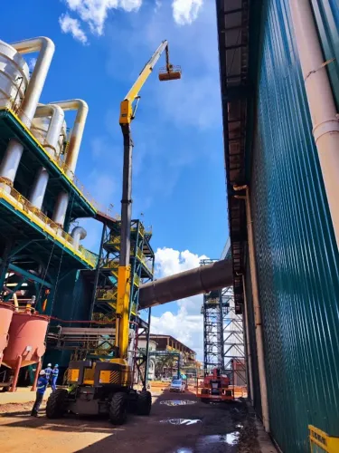 [LOCAÇÃO] Plataforma elevatória articulada 41 metros diesel