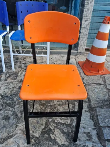 Cadeira fixa escritório