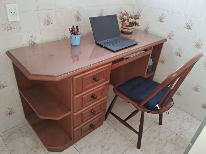 Vendo mesa com cadeira homeoffice