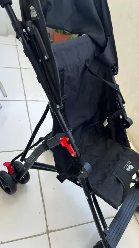 Carrinho de passeio para bebê 
