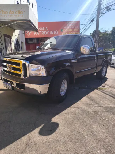 Ford F-250 XLT 3.9 4X2 Diesel TB 2011