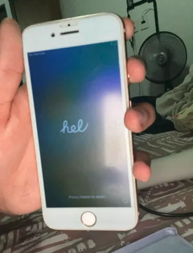 iPhone 8
