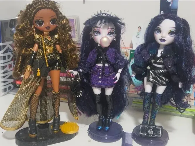 Vendo bonecas Shadow high gêmeas e Lol Queen bee Fierce 