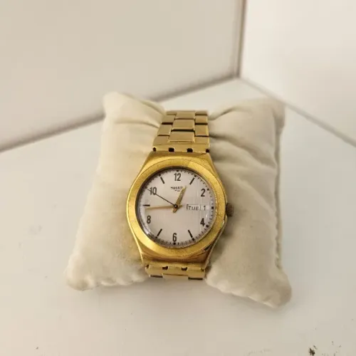 Relógio Swatch Irony Sterntaler (YLG700G) pulseira aço inox dourado