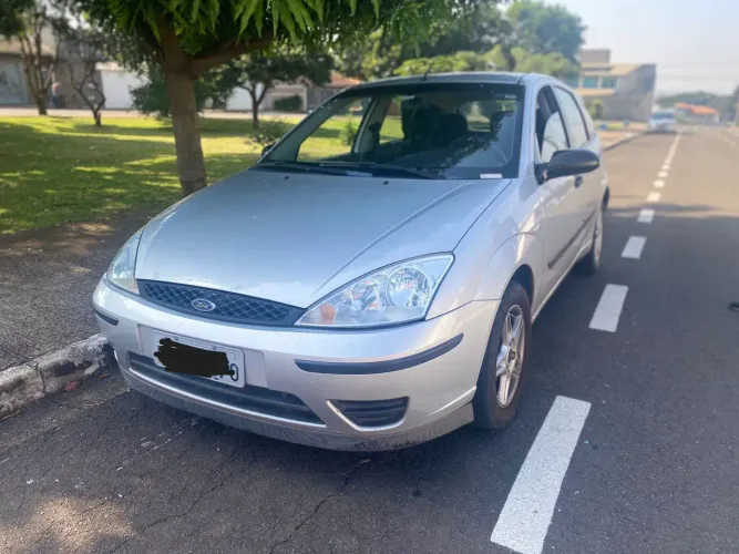 Ford Focus 1.6 S/se/se Plus Flex 8v/16v 5P 2008