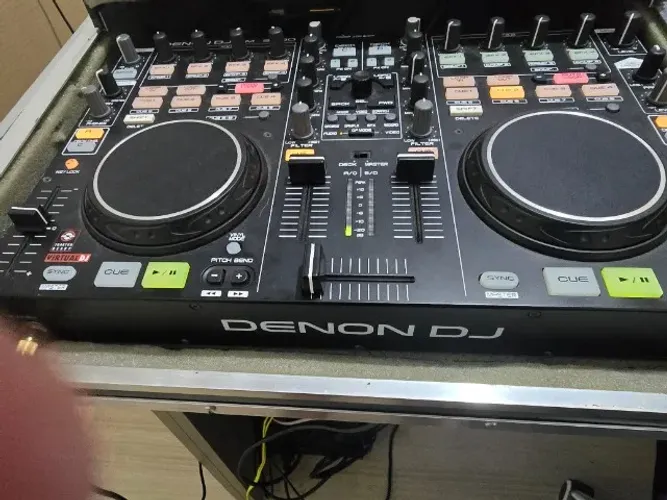 Controladora Denon MC3000 VirtualDJ 