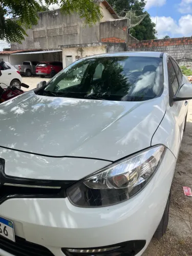 Renault Fluence Sed. Dynamique 2.0 16V Flex Aut. 2016
