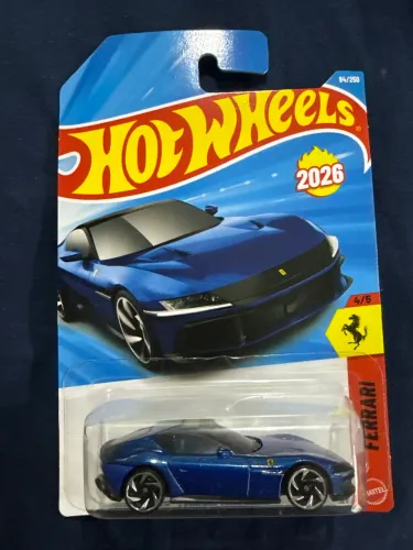 Hot Wheels Ferrari 12cilindri