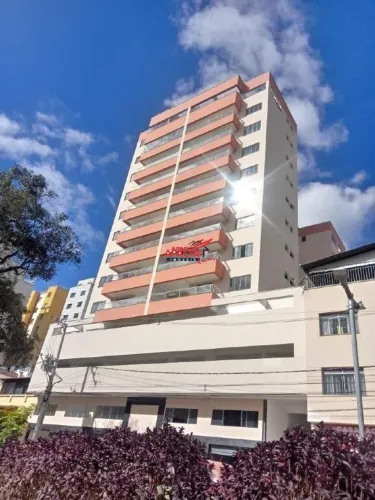 Loja com 103 m² para venda, no Centro em Viçosa-MG.