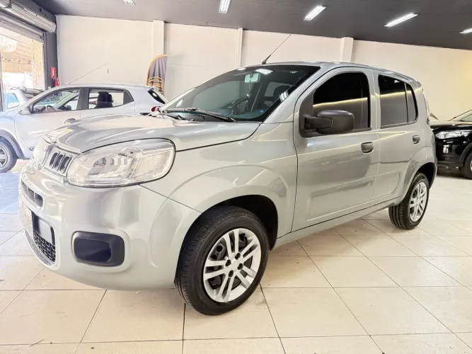 Fiat Uno Attractive 1.0 EVO Fire Flex 8V 5P 2016