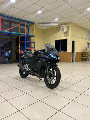 Yamaha R15 2026 + 600 km RODADOS