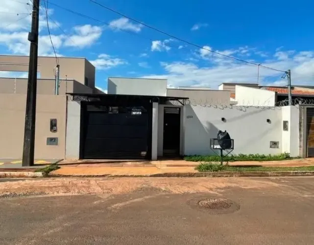 Casa com 3 quartos à Venda, Nova Lima - Campo Grande