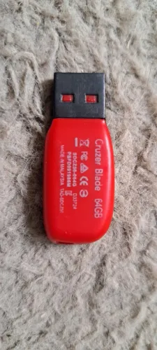 Pen Drive SanDisk Cruzer Blade 64GB Original - Ideal para Arquivos, Fotos e Vídeos