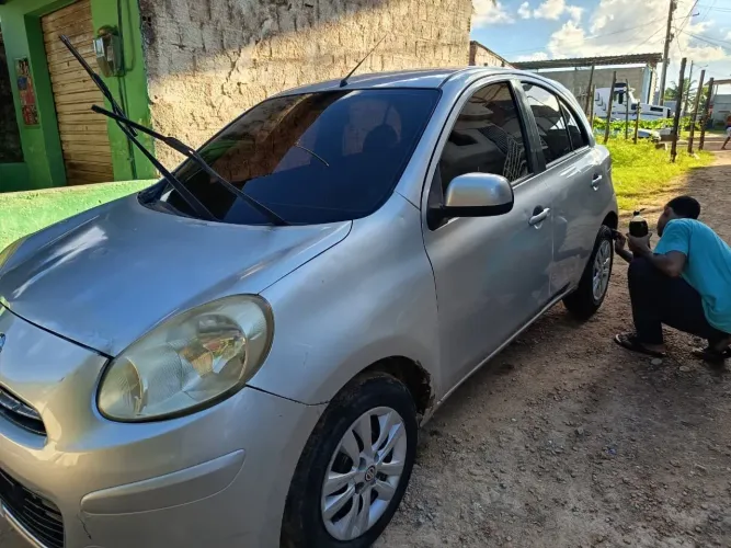 Nissan March S 1.0 16V Flex Fuel 5P 2014