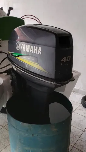 Motor Yamaha 40 Hp 2 tempo 