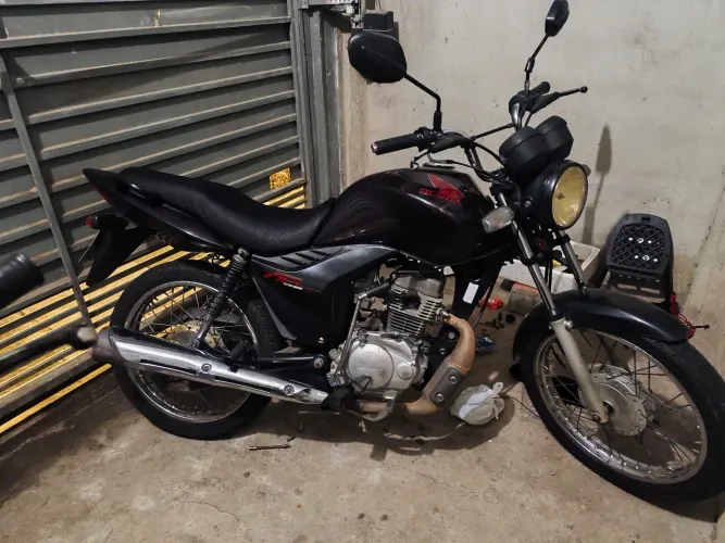 Moto muito boa pra trabalhar 