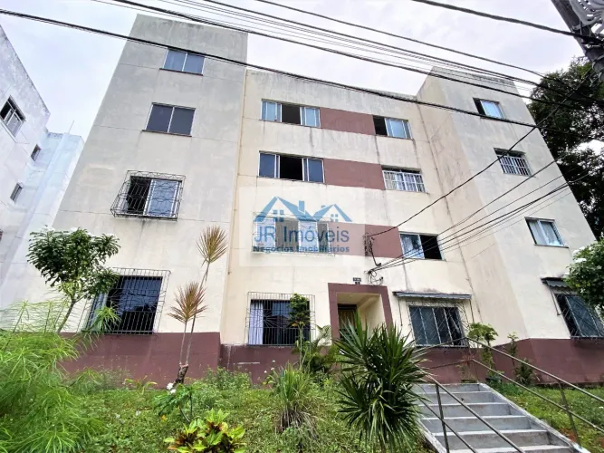 Apartamento à Venda de 2 Quartos no Condomínio Colina Verde - Resgate - Salvador - BA.