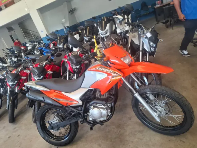 Honda bros 150cc 2012 shalom veículos