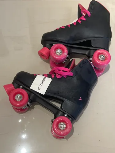 Patins Secret 4 Rodas Preto e Rosa T35